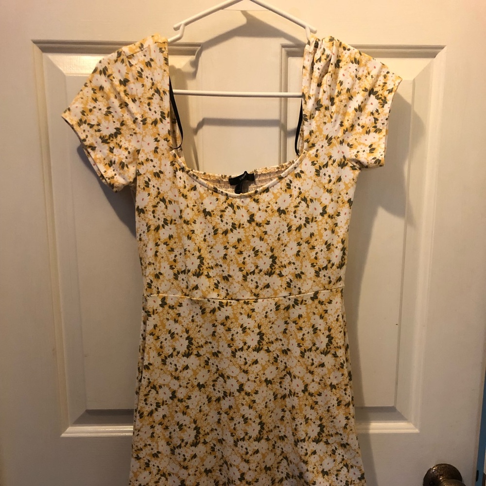 Medium Forever 21 sundress with floral detailing
